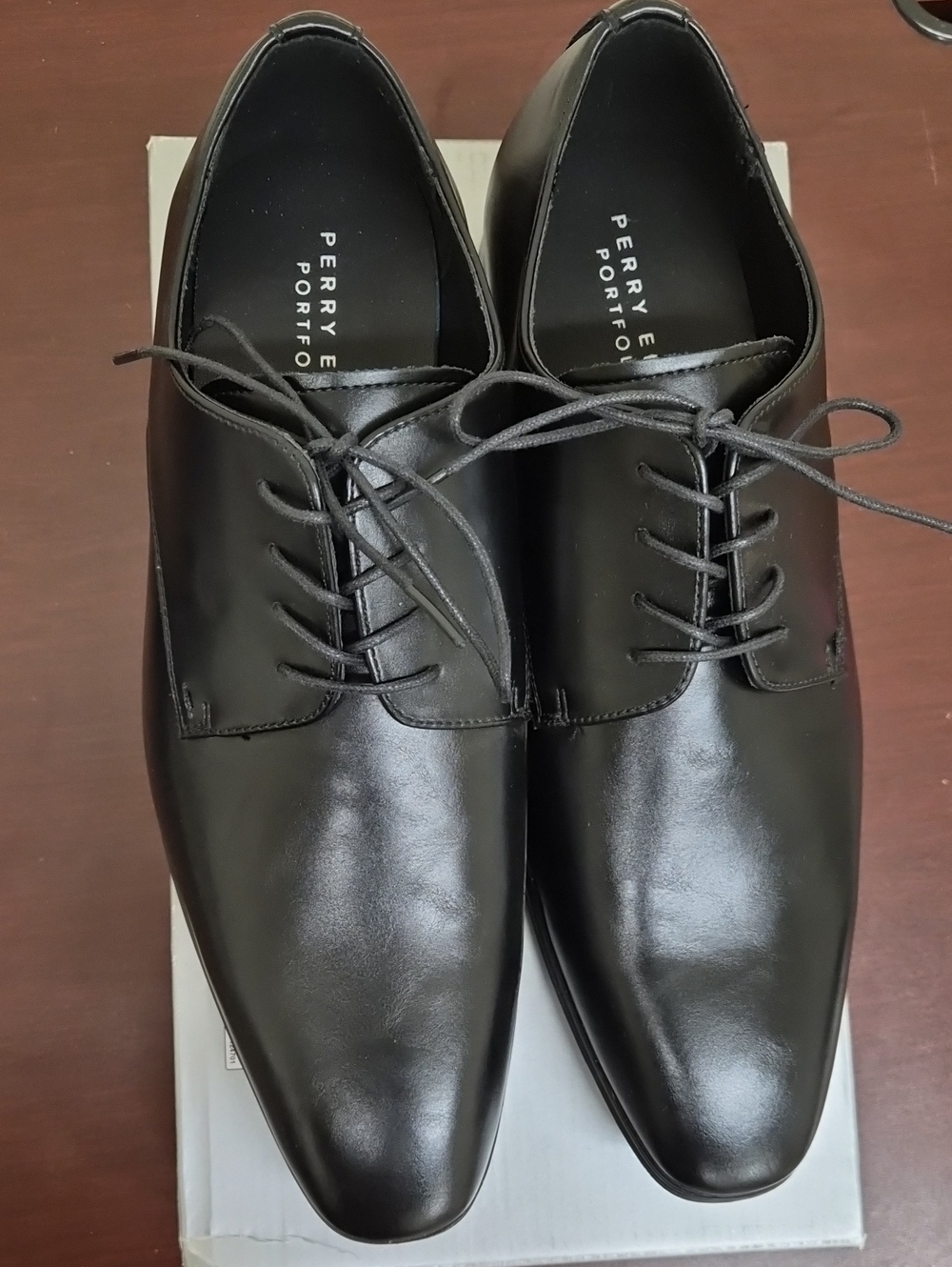 Perry Ellis Men’s Black Leather Dress Shoes Size 10